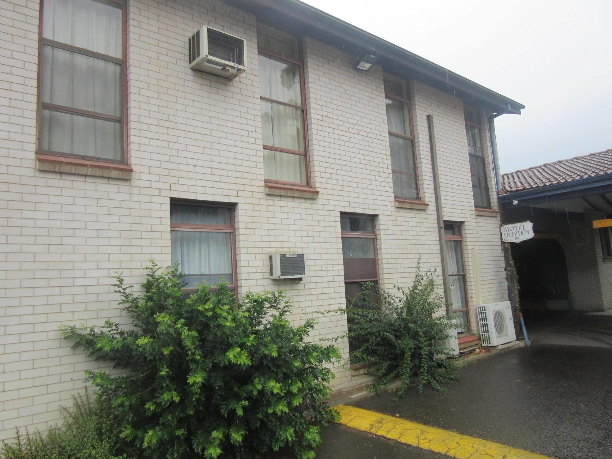 El Toro Motel Warwick Farm Exteriör bild